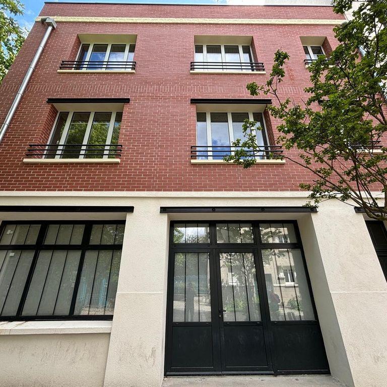 Bureaux, Locaux d'habitation à vendre de 325m2 