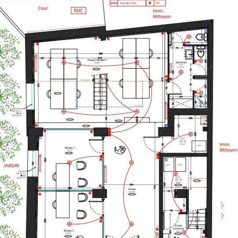 Bureaux, Locaux d'habitation à vendre de 325m2 