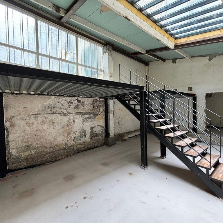 Bureaux, Locaux d'habitation à vendre de 325m2 