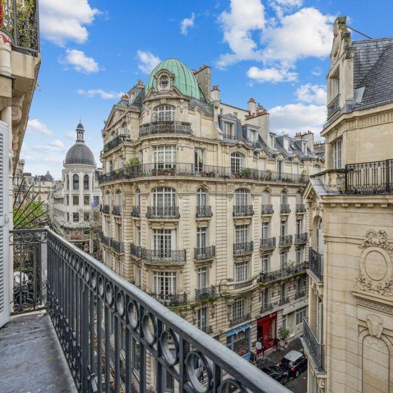 Local commercial, Locaux d'habitation à vendre de 923m2 