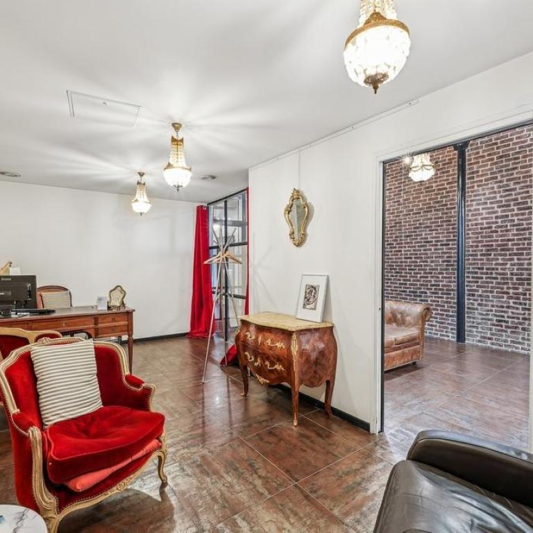 Local commercial à vendre de 222m2 