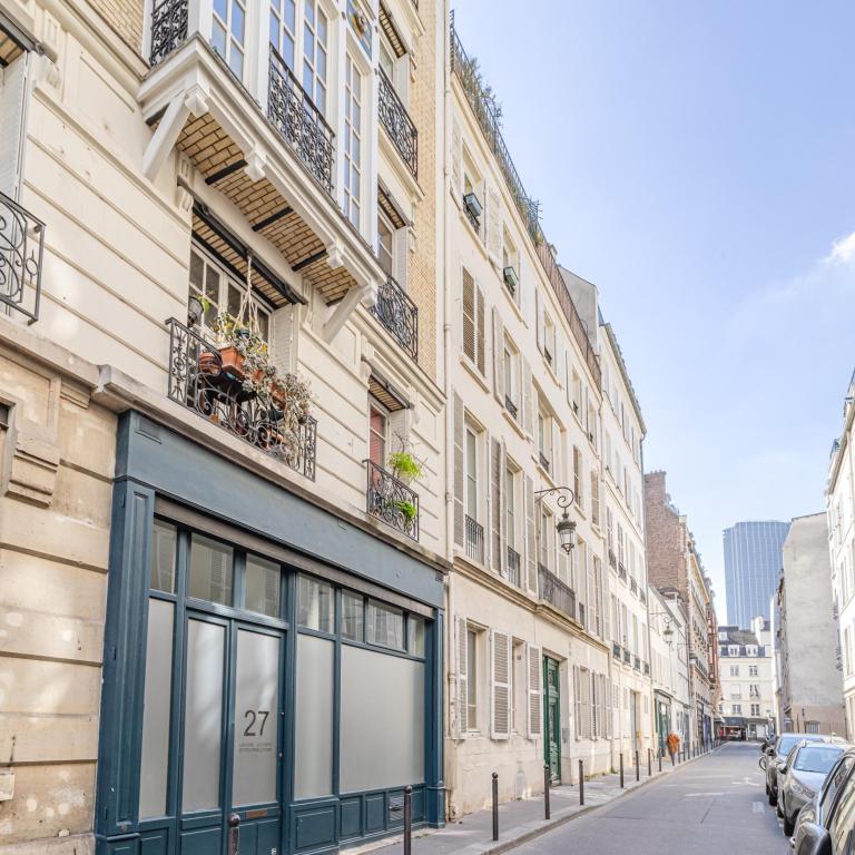 Proximité rue de Sèvres 