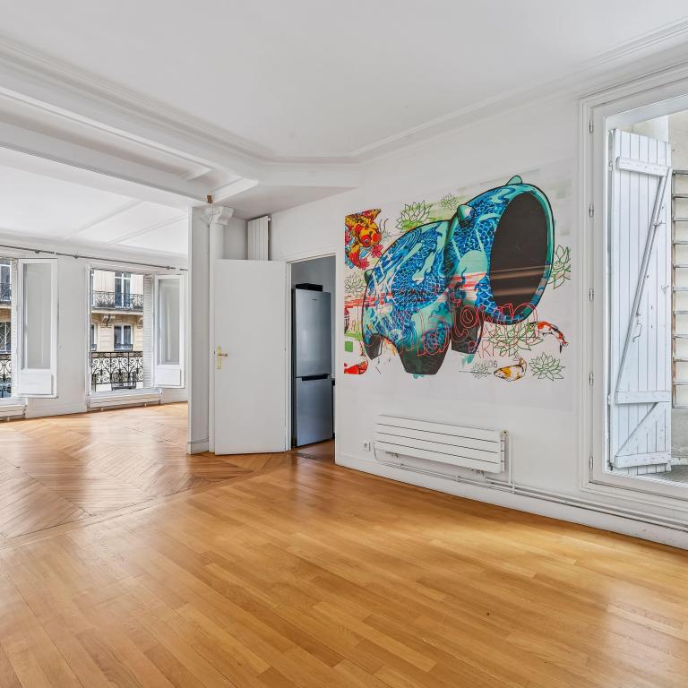 Bureaux 154 m² avec terrasse privative de 50 m² - 1er Rue du Pont Neuf