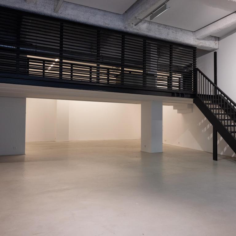 Bureaux, Locaux d'habitation à vendre