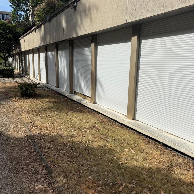 BUREAUX A VENDRE