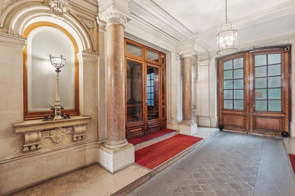 Bureaux à vendre de 255m2 