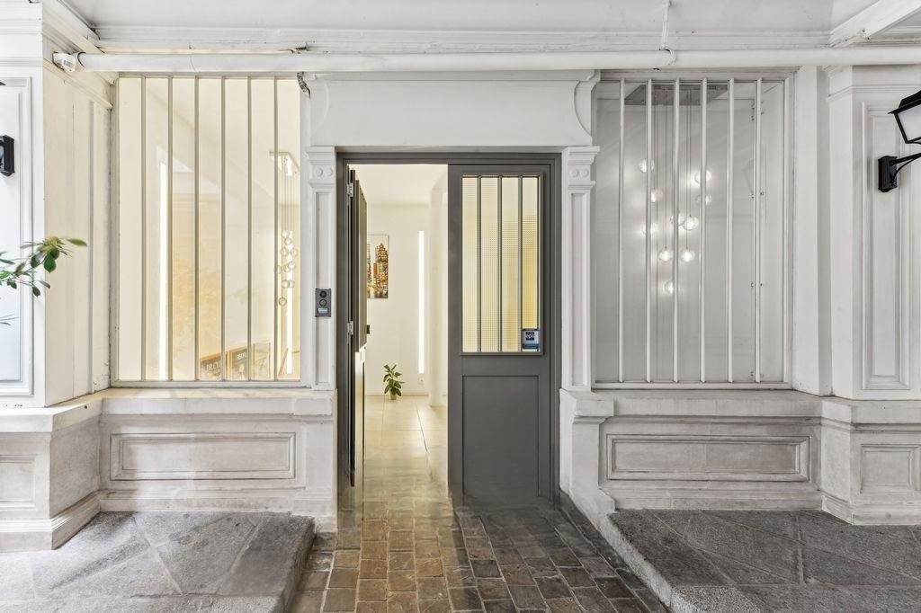 Bureaux à vendre de 266m2 