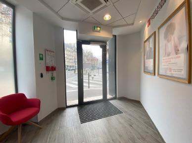 Commerces à louer de 124m2 