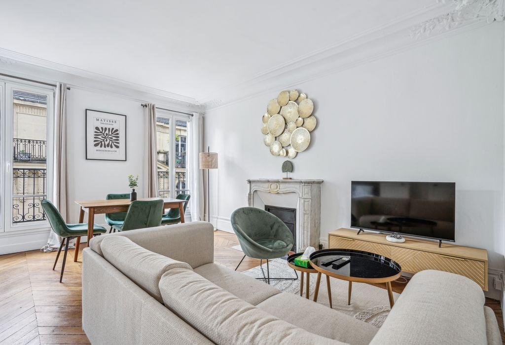 Local commercial, Locaux d'habitation à vendre de 923m2 