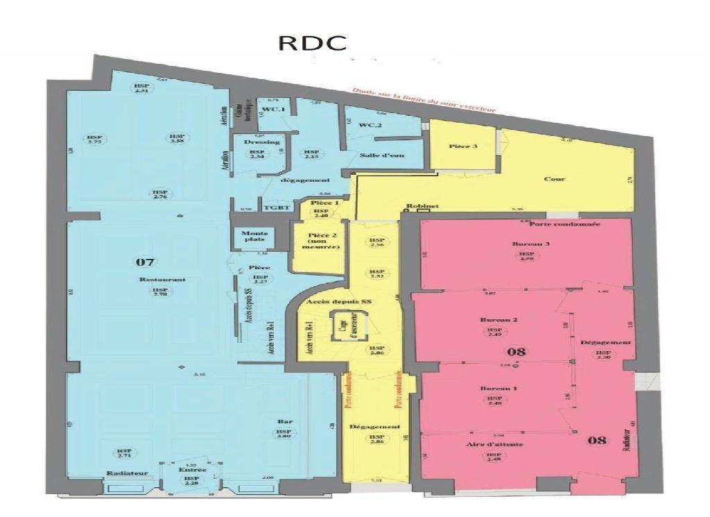 Local commercial, Locaux d'habitation à vendre de 923m2 