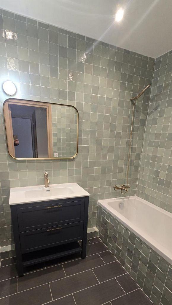 Locaux d'habitation à vendre de 374m2 