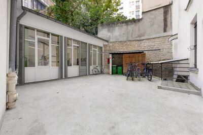 Bureaux à louer et à vendre de 330m2 
