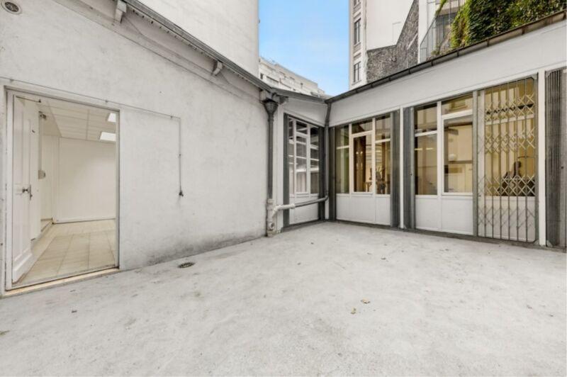 Bureaux à louer et à vendre de 330m2 