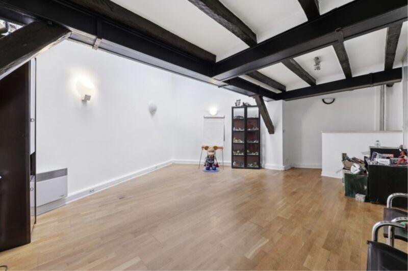 Bureaux à louer et à vendre de 330m2 