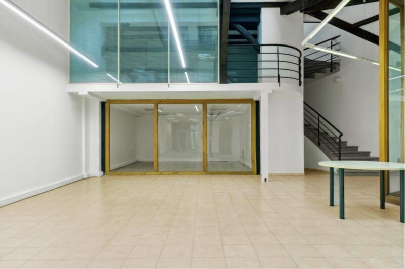 Bureaux à louer et à vendre de 330m2 