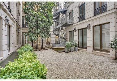 Bureaux à louer de 234m2 