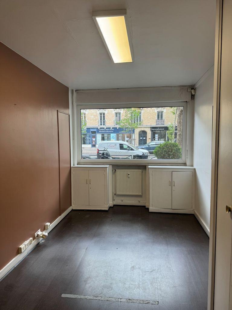 Bureaux à louer et à vendre de 80m2 