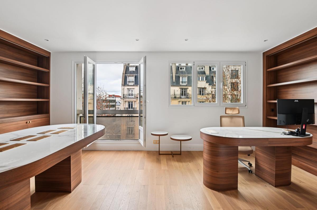 Bureaux à vendre - Lots divisibles de 45 m² à 75 m²