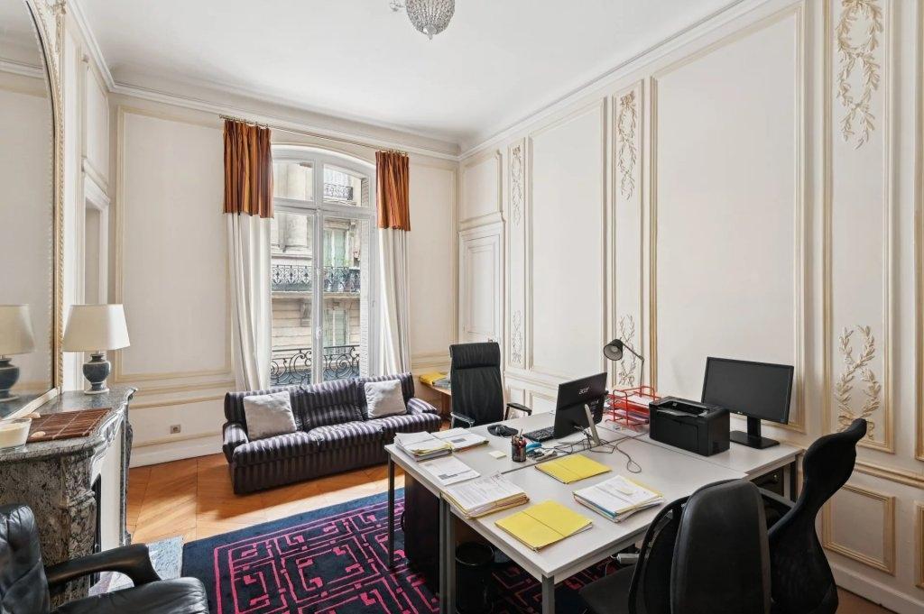 LOCAUX PROFESSIONNELS D'EXCEPTION