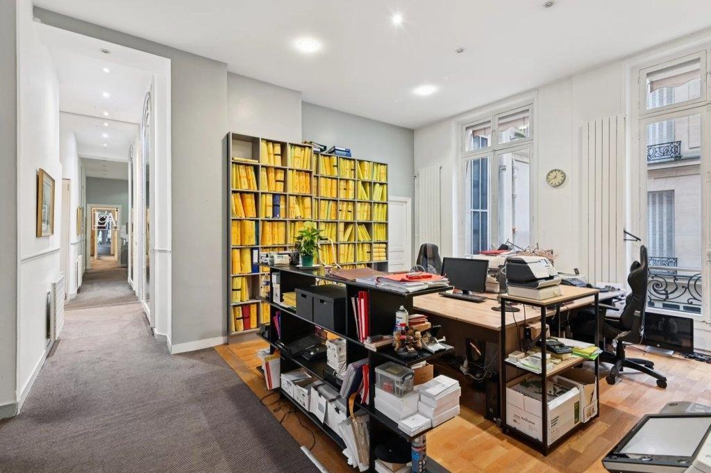 LOCAUX PROFESSIONNELS D'EXCEPTION