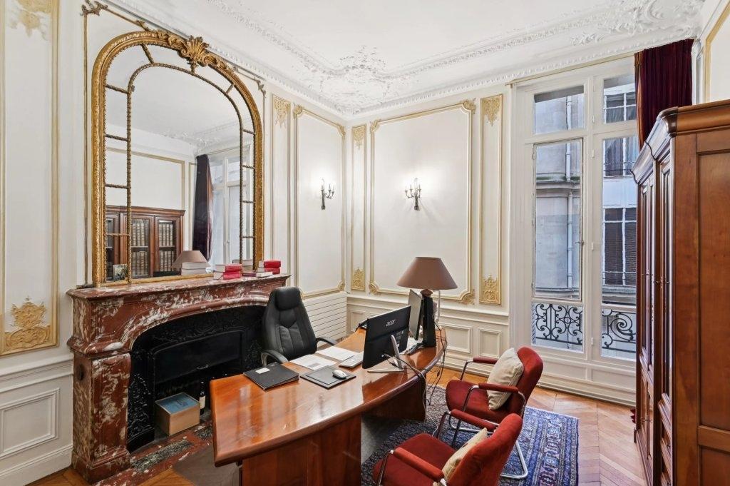 LOCAUX PROFESSIONNELS D'EXCEPTION