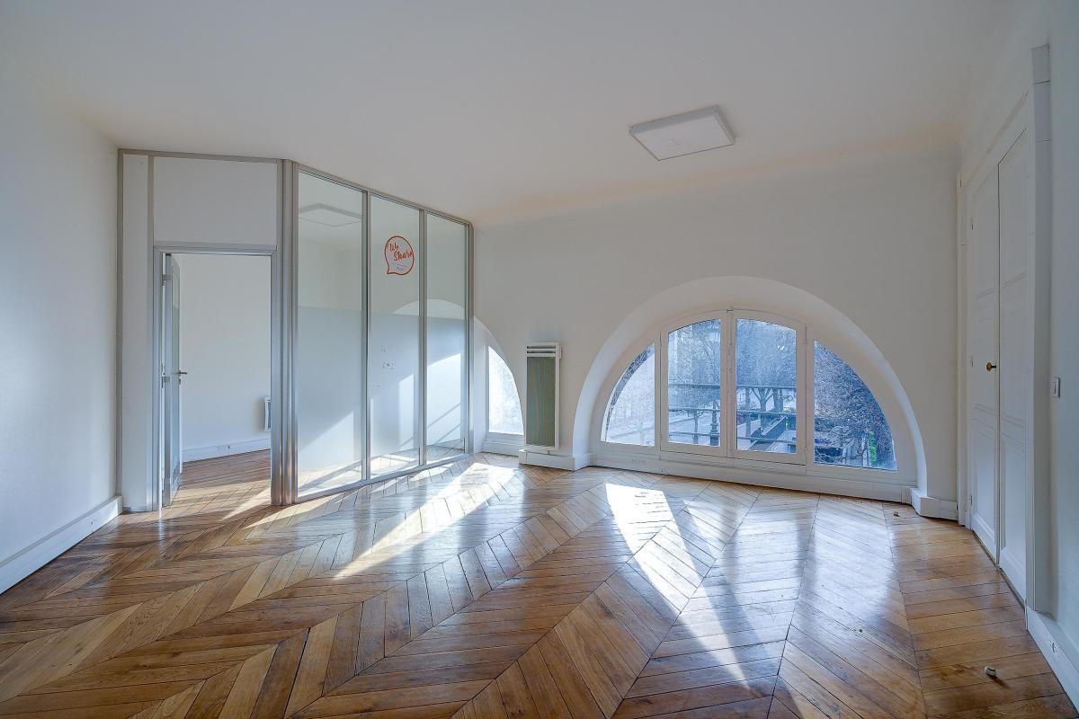 Bureaux à louer de 222m2 