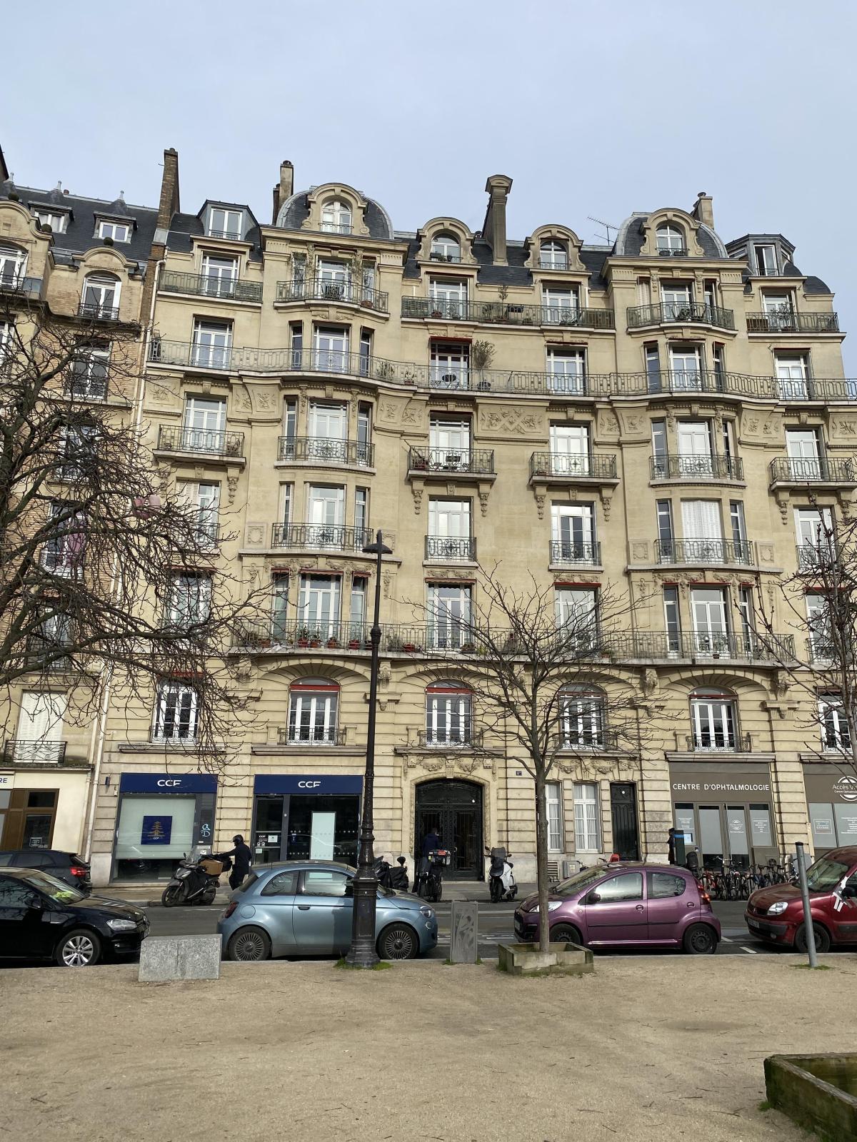 Local commercial à louer de 267m2 