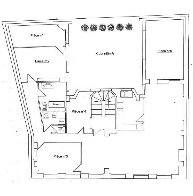 Bureaux 154 m² avec terrasse privative de 50 m² - 1er Rue du Pont Neuf