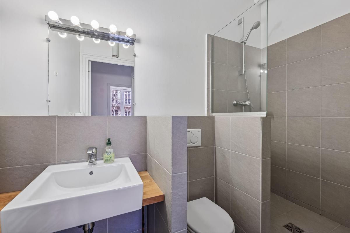 Bureaux 154 m² avec terrasse privative de 50 m² - 1er Rue du Pont Neuf