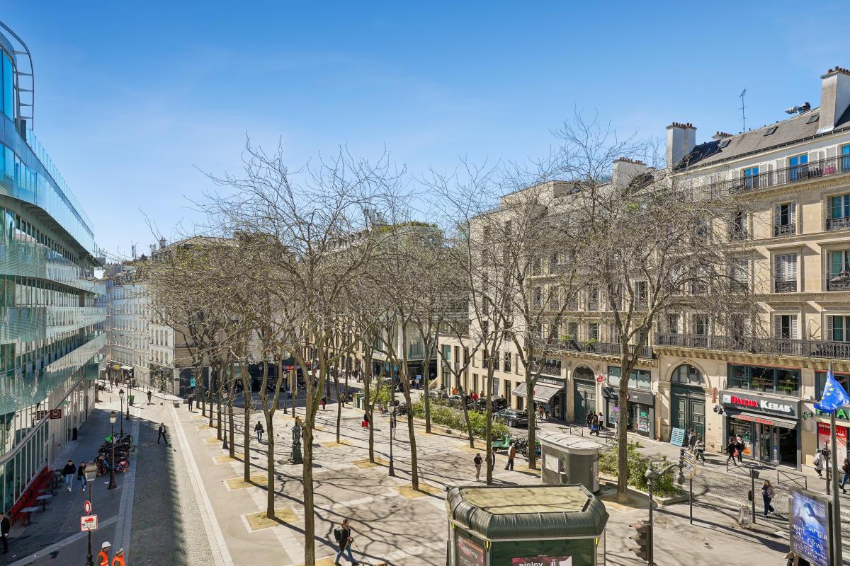 Bureaux en angle livrés rénovés
