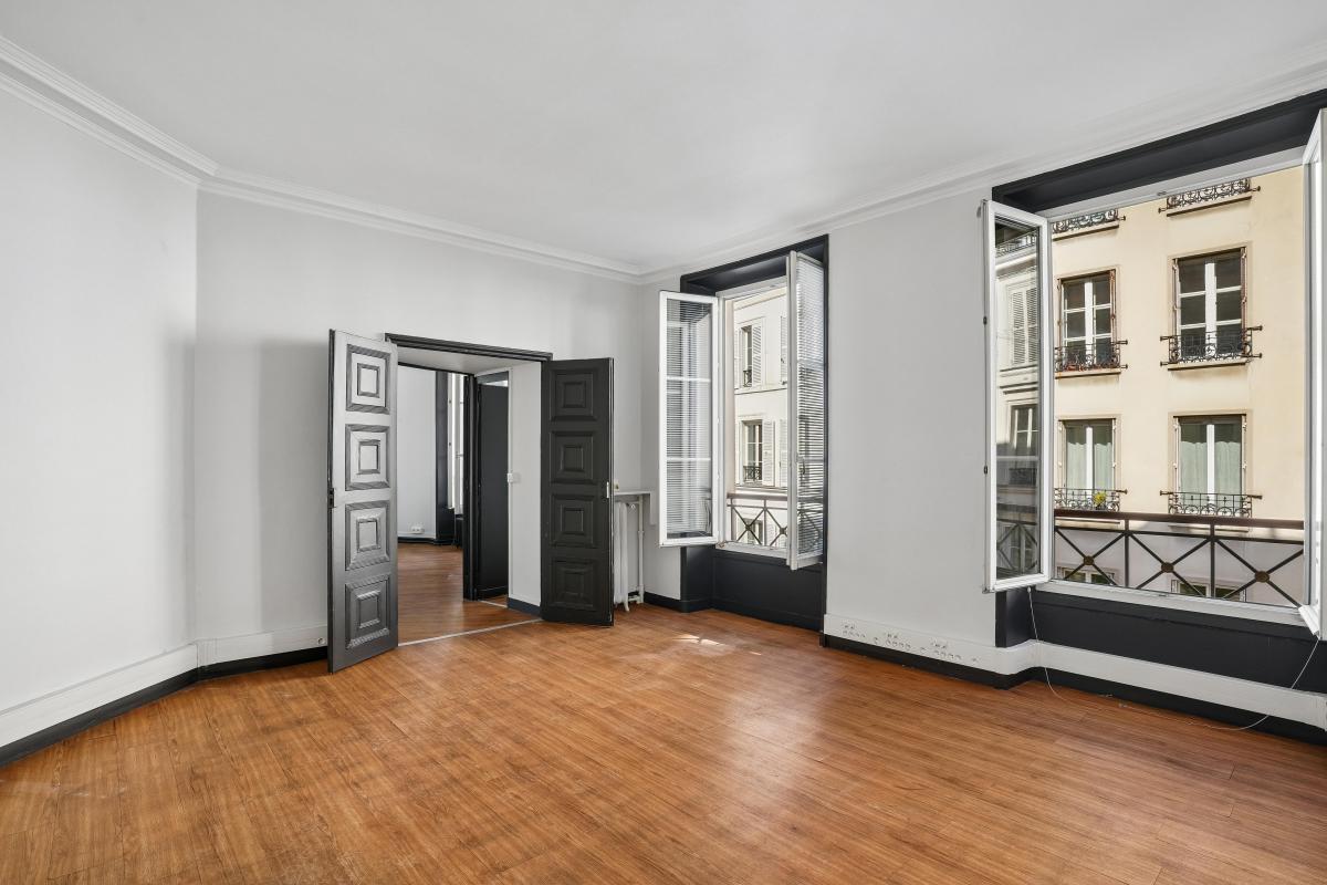 Bureaux en angle livrés rénovés