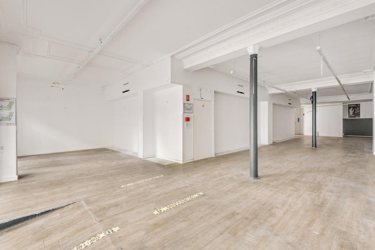 LOCAL COMERCIAL A VENDRE 