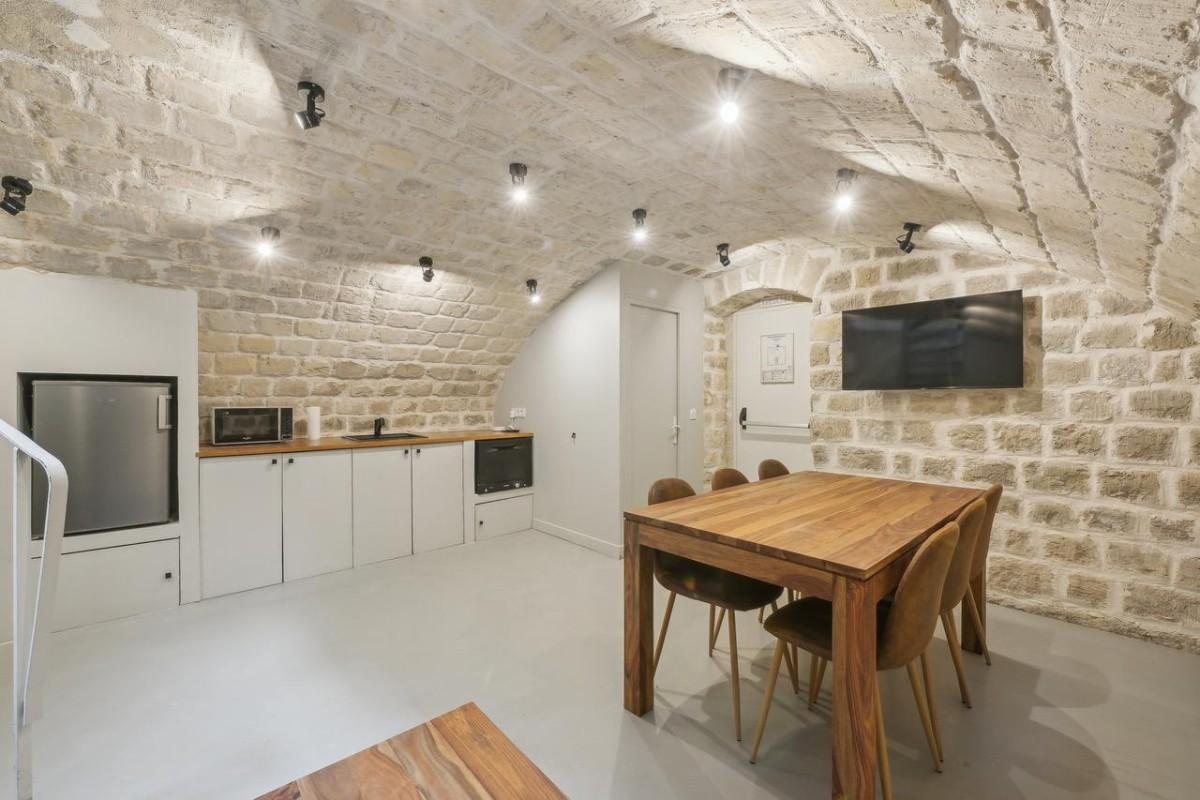 LOCAL COMMERCIAL A VENDRE 