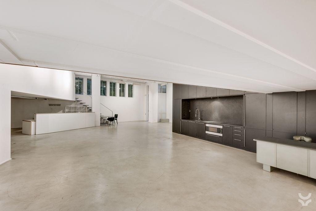 Bureaux, Locaux d'habitation à vendre