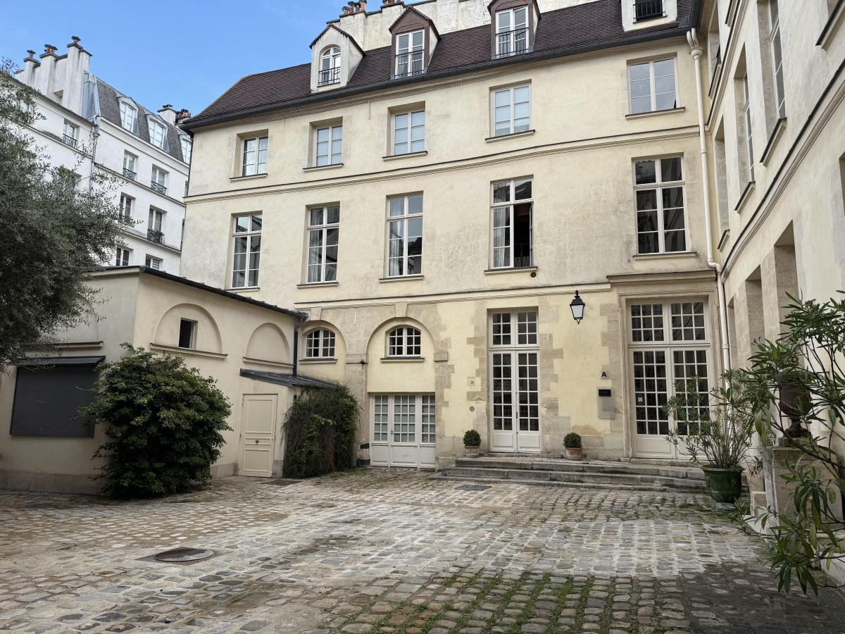 Hôtel Particulier Durey de Sauroy 
