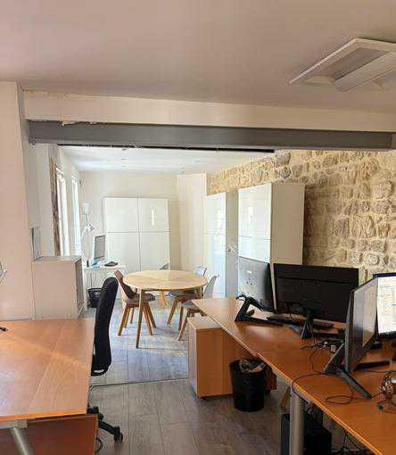 Bureaux à louer de 126m2 