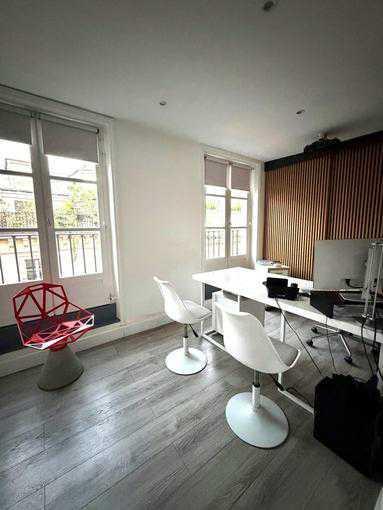 Bureaux à louer de 126m2 