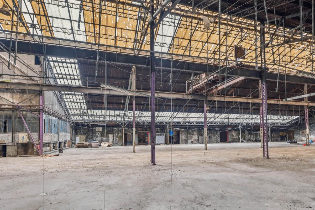 Local commercial à louer de 4500m2 