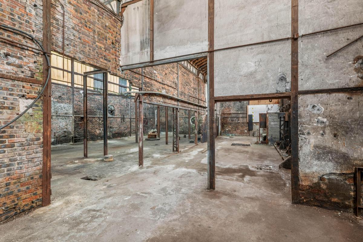 Local commercial à louer de 4500m2 