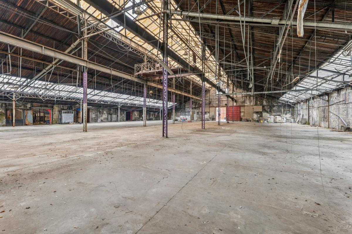 Local commercial à louer de 4500m2 