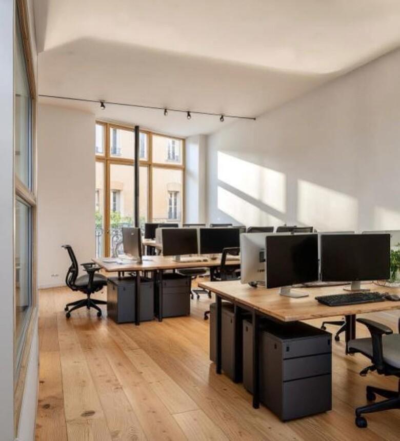 Bureaux, Commerces à vendre de 342,70m2 